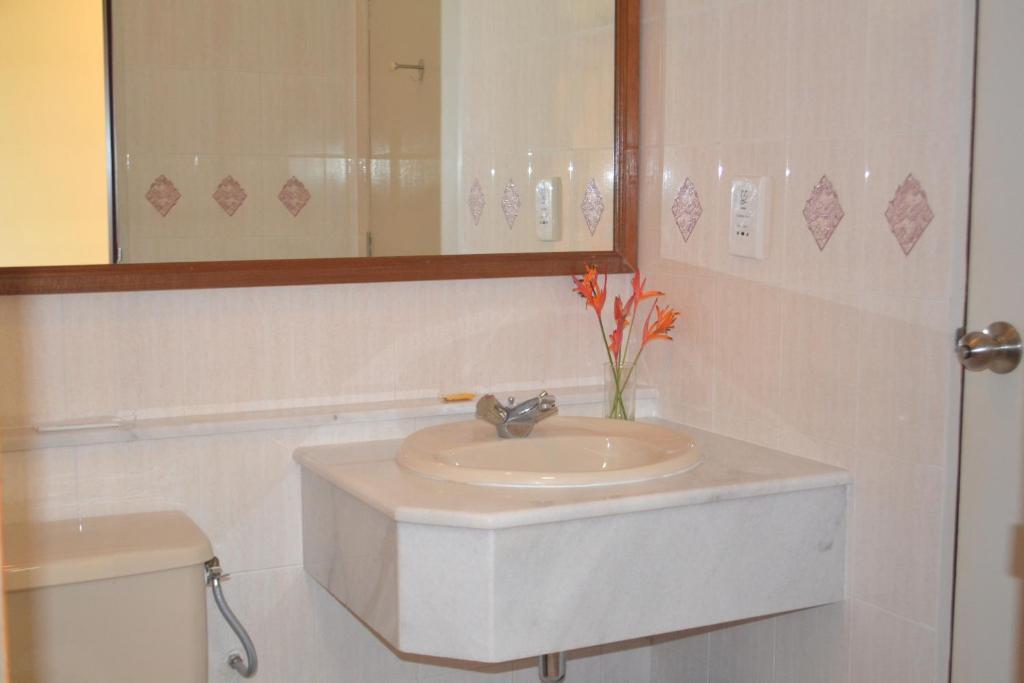 Selesa Tioman -Home Stay Apartments Kampung Genting Bagian luar foto